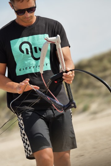 Eleveight-CS Auto Barre de Kite V1