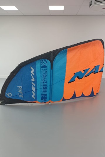 Naish-Pivot 2021 Kite (2nd)