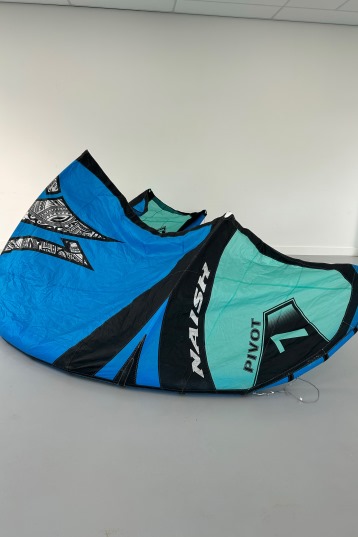 Naish-Pivot 2022 Kite (2nd)
