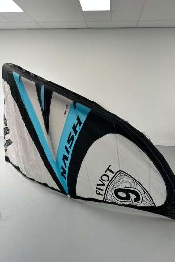 Naish-Pivot 2023 Kite (2nd)