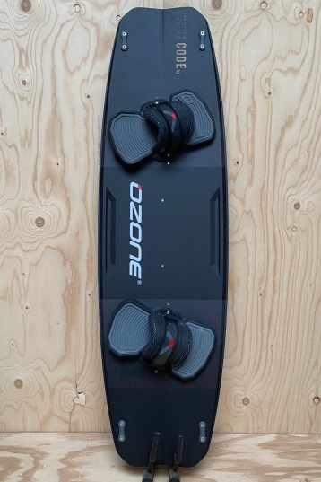 Ozone-Code V3 Kiteboard (DEMO)