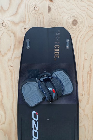 Ozone-Code V3 Kiteboard (DEMO)