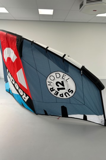Reedin Kiteboarding-Super Model HTF 2024 Kite (2nd)