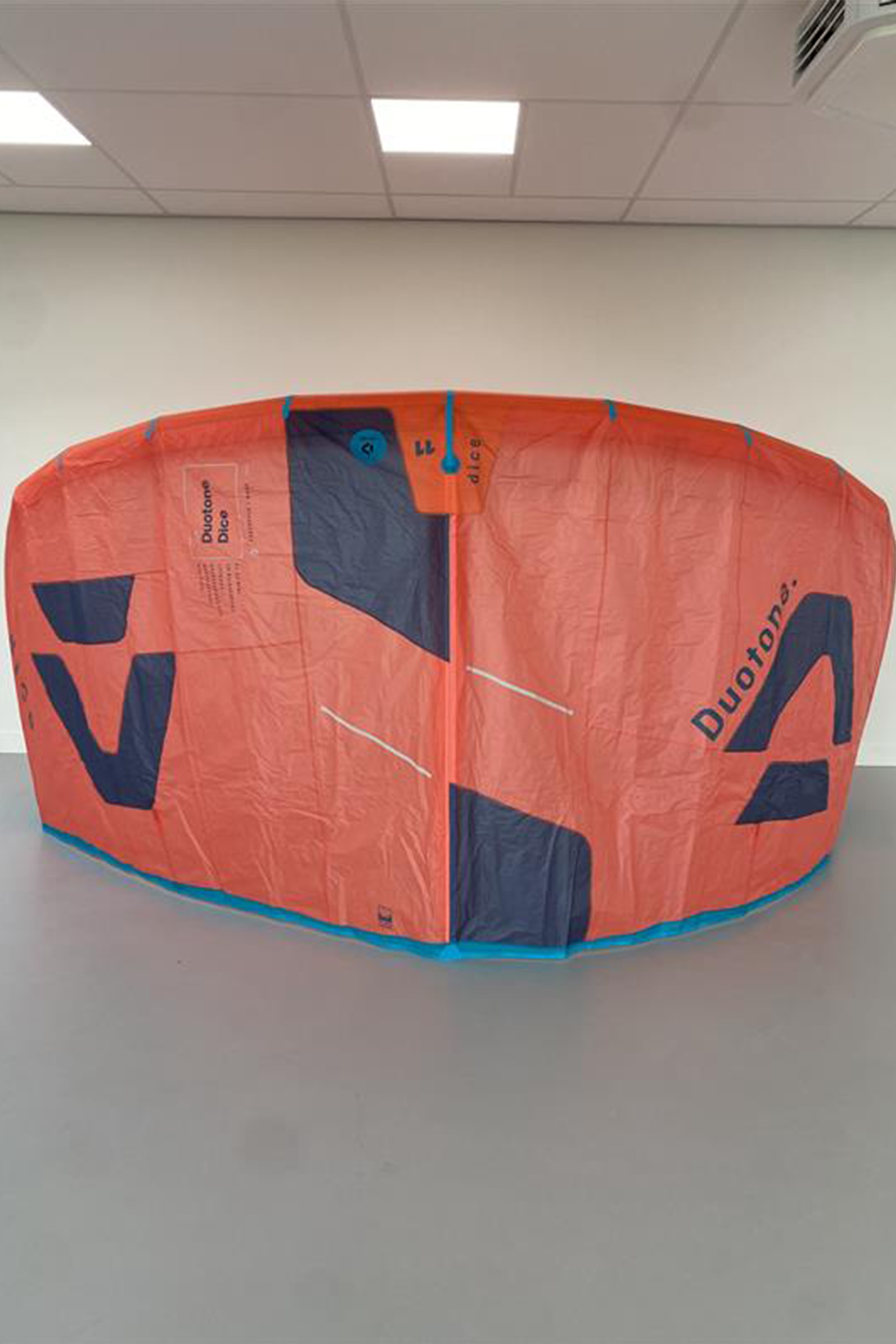 Duotone Kiteboarding-Dice 2023 Kite (DEMO)