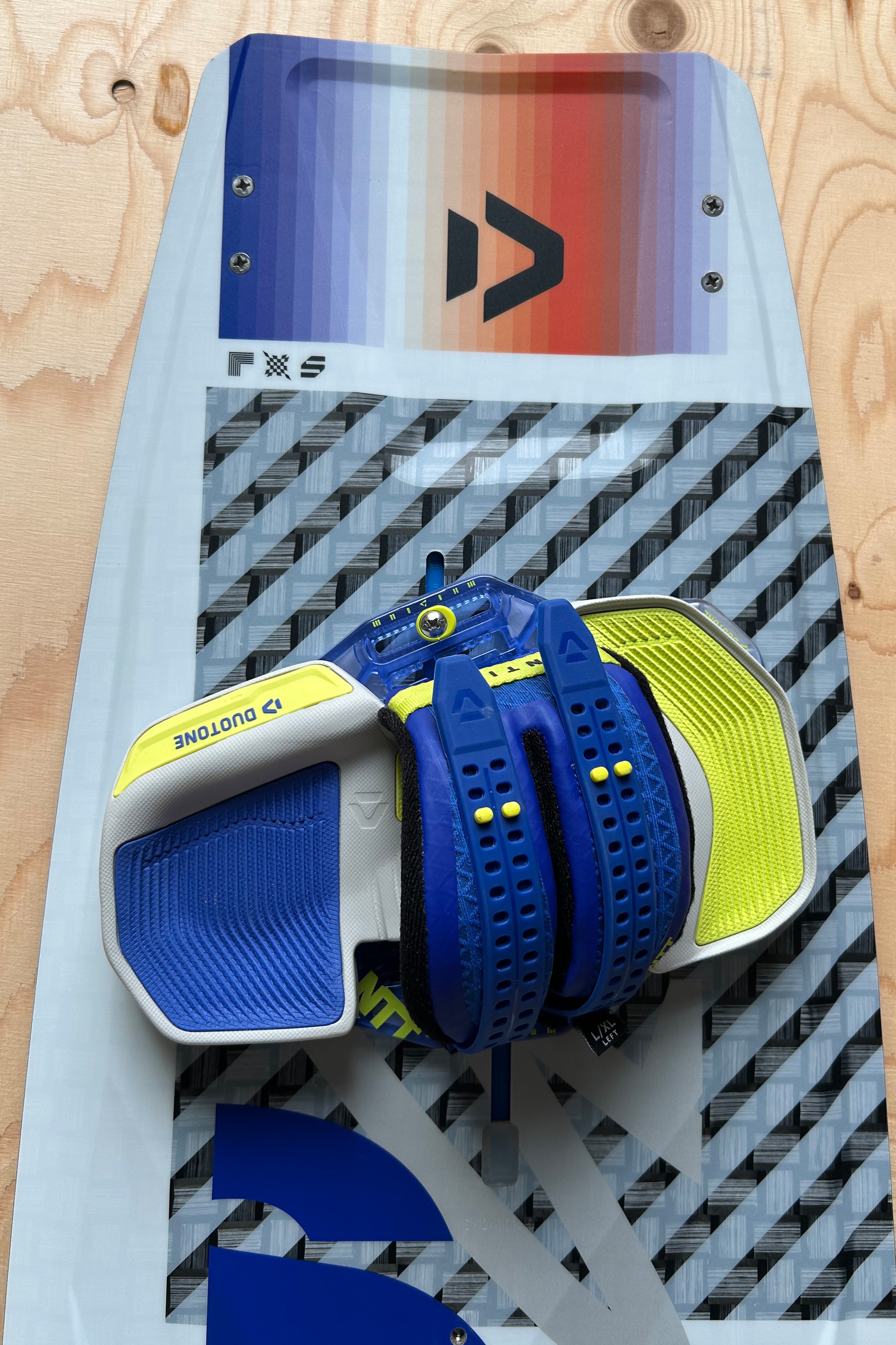 Duotone Kiteboarding-Select SLS 2024 Kiteboard (DEMO)